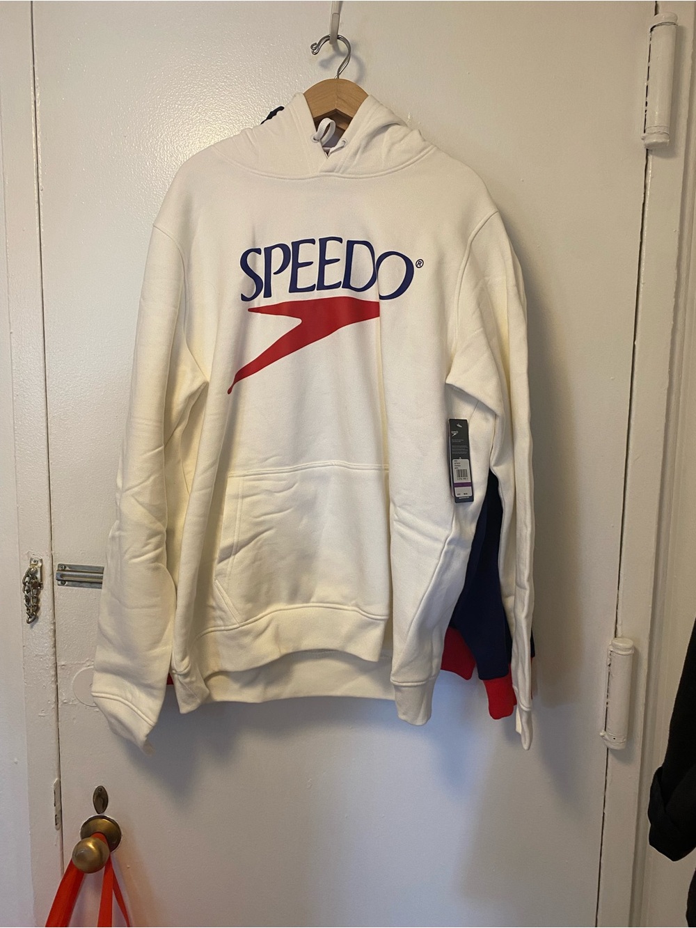 Speedo white Hoodie with Navy & Red Logo Tag. Size XXL
